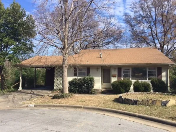 2101 Packard Pl, Fort Smith, AR 72901