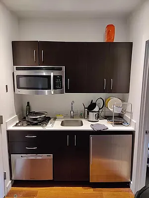 Rented by Living New York | media 7