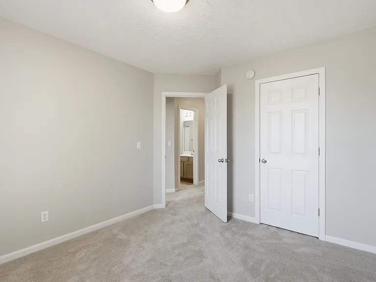 2560 Rockaway Pl — Photo 7
