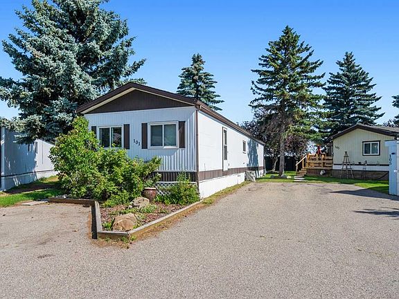 2nd image of 101 Burroughs Pl NE