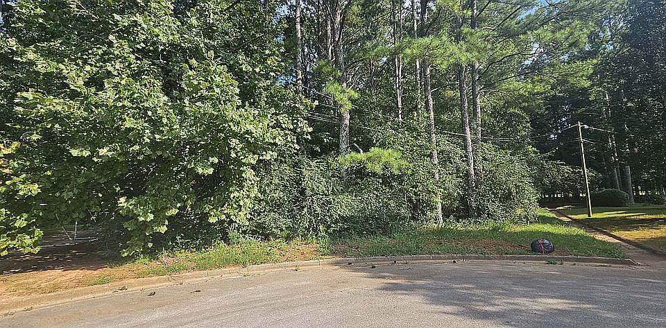 1st image of 0 Carrie Ct SW