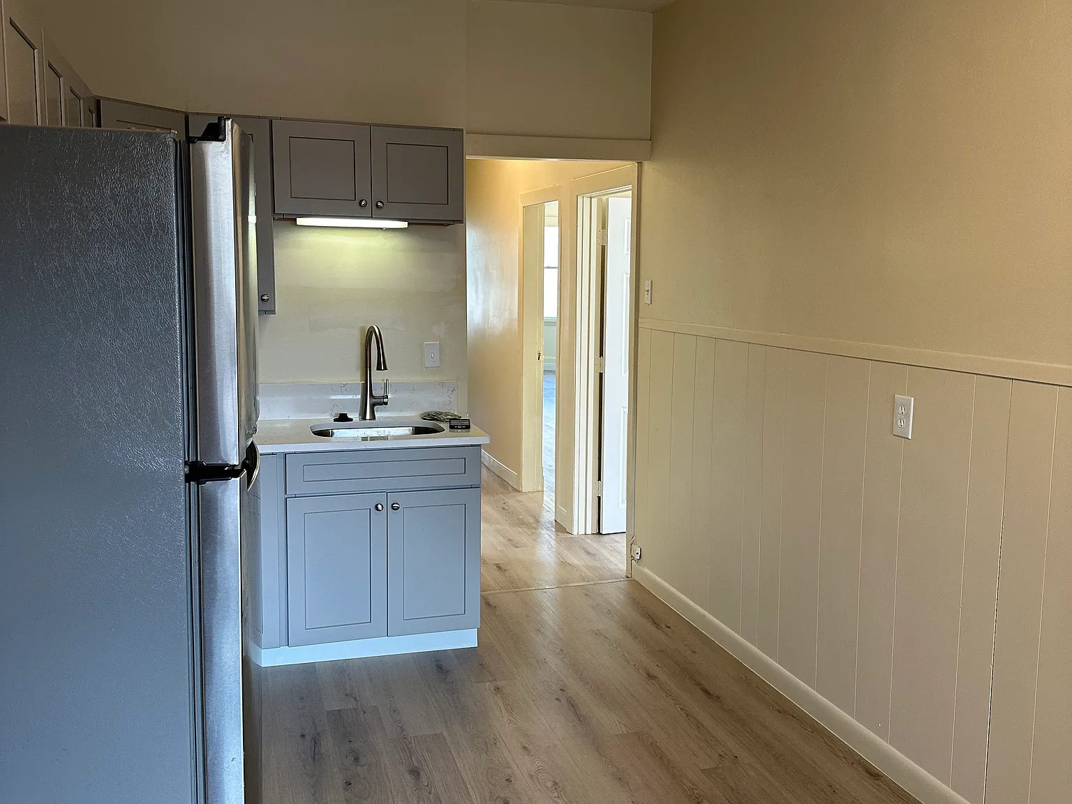 2 bed, 1200 sqft, $2,500 — Photo 2
