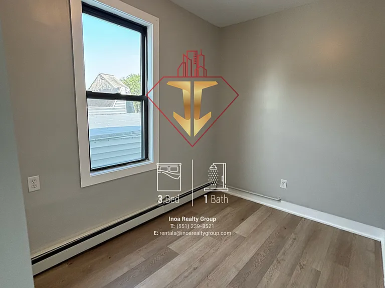 122 Randolph Ave #R3 — Photo 5