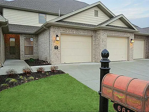 6613 W Valley View Rd, Rogers, AR 72758