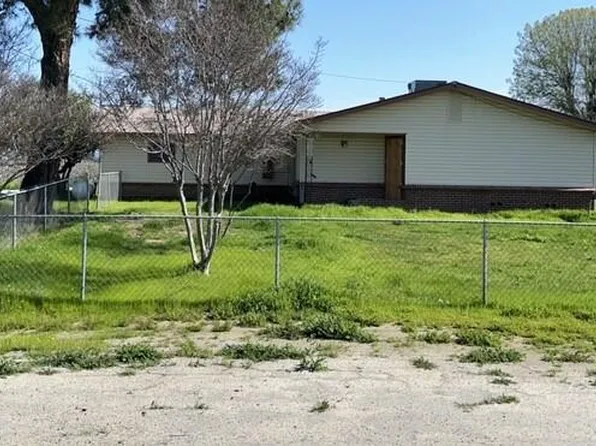 8736 Road 252, Terra Bella, CA 93270