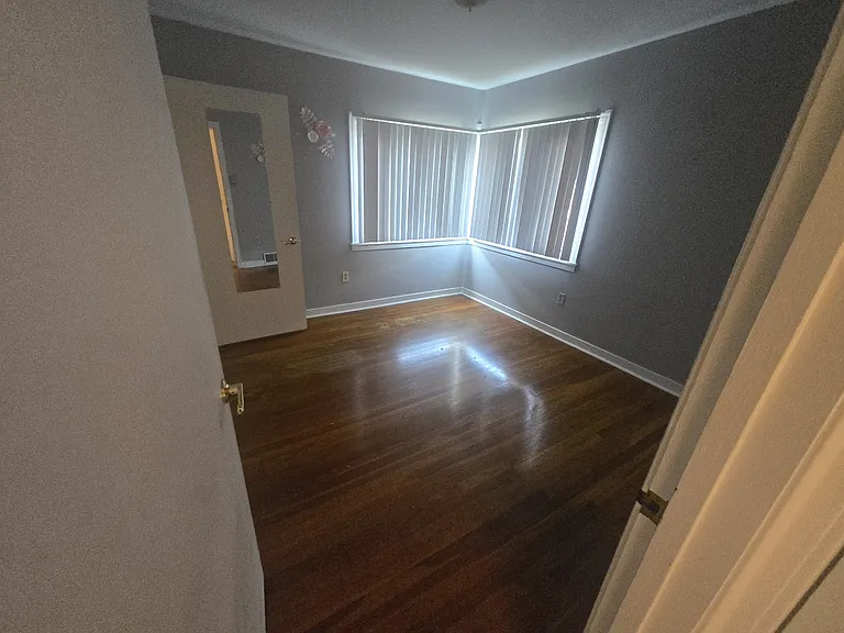 3602 Knape St — Photo 4
