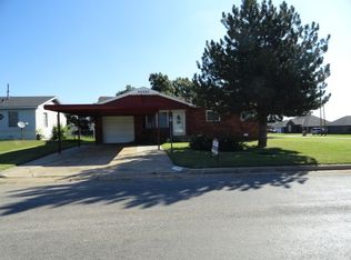 102 K St, Elgin, OK 73538