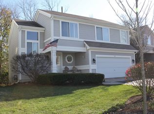 785 Waterview Dr, Round Lake Park, IL 60073