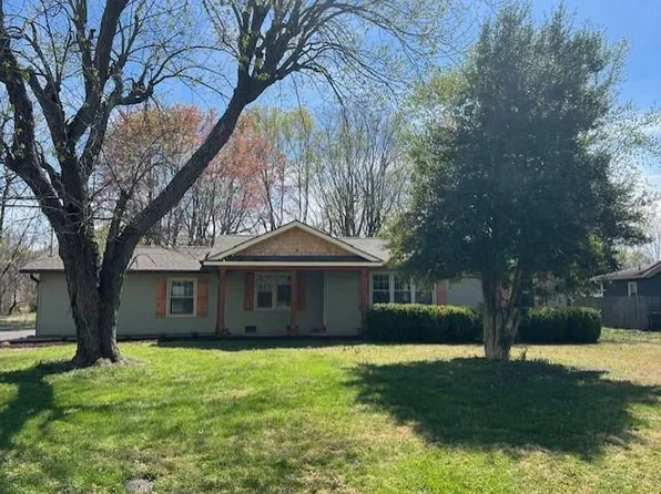 209 Eastview Dr, Madisonville, KY 42431