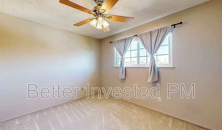 848 Sprucewood Ct — Photo 34