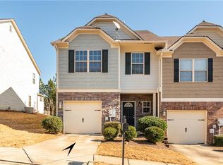 59 Burns View Ct, Lawrenceville, GA 30044