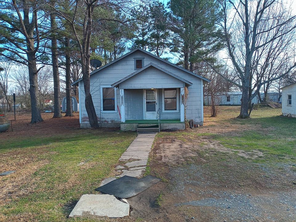 1st image of 202 10th St