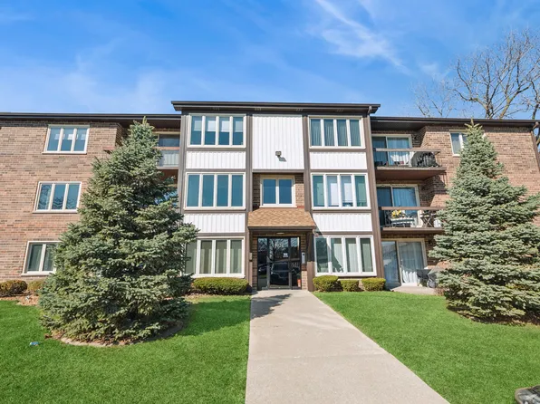 5024 Circle Ct APT 1002, Crestwood, IL 60418