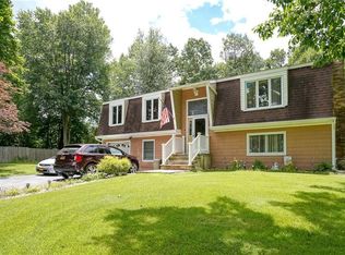 416 Philo St, New Windsor, NY 12553