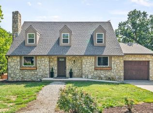 1409 N 650th Rd, Lawrence, KS 66046