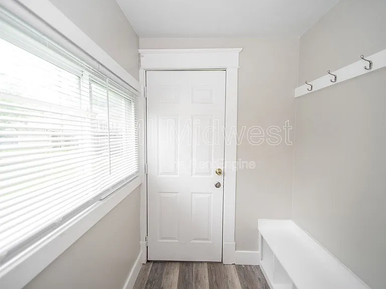 1541 E Ohio St — Photo 14