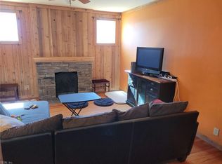 144 Nelson Dr, Newport News, VA 23601