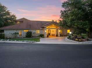 1900 Fault Line Dr, Horseshoe Bay, TX 78657