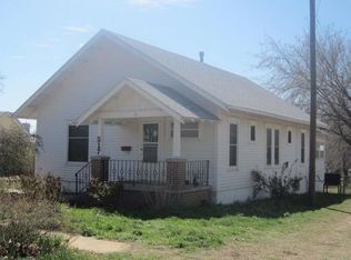 517 W C Ave, Kingman, KS 67068