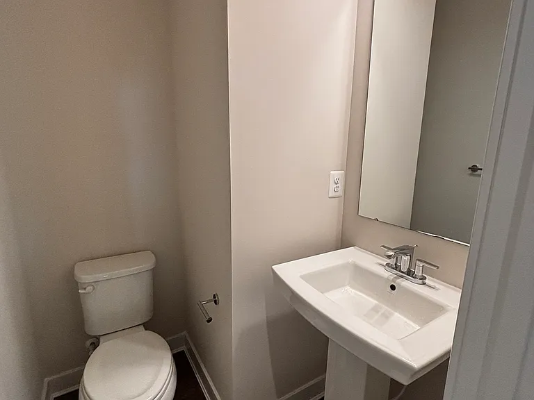 1815 Bergerac Ct — Photo 16