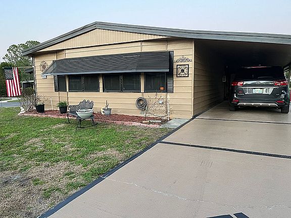 2nd image of 122 Birch Ln