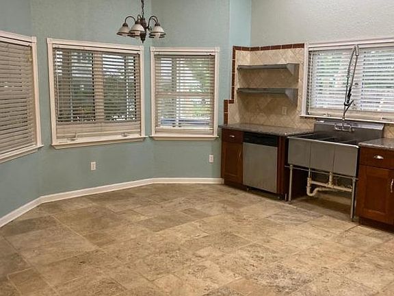 5th image of 5734 Eden Ln