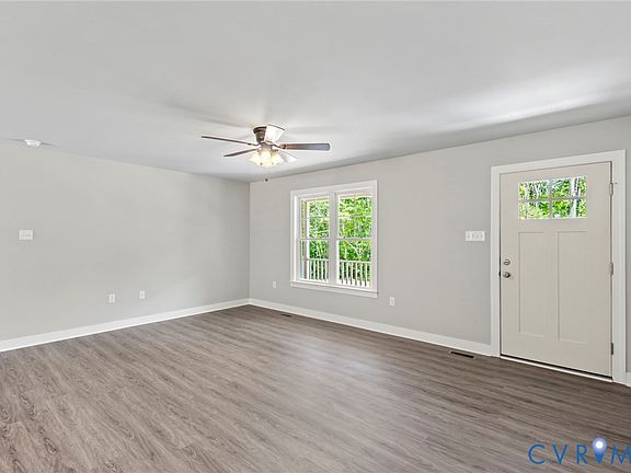 4th image of 137 Ashburn Rd