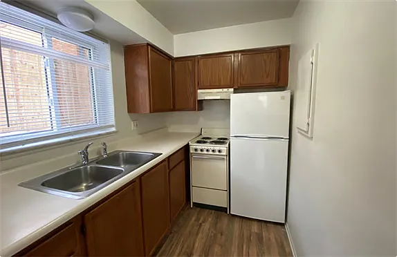 927 W Shiawassee St #2-12 — Photo 14