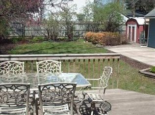 1014 S 7th Ave W, Newton, IA 50208