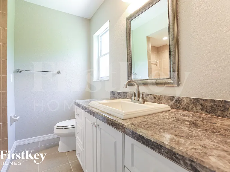 1138 Presque Isle Dr — Photo 8
