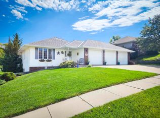 1116 Longhorn Dr, Norfolk, NE 68701