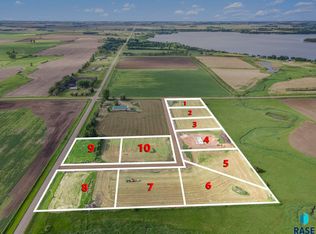 2122 Harvest Creek Ln LOT 7, Madison, SD 57042