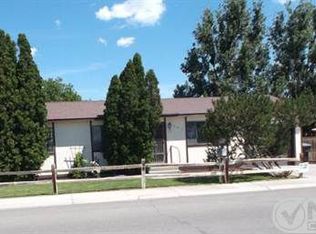 921 E Monroe St, Powell, WY 82435
