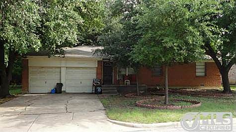 1st image of 7505 Deaver Dr