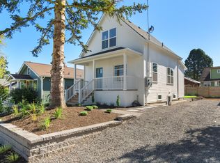 1018 NE Dean St #C, Portland, OR 97211