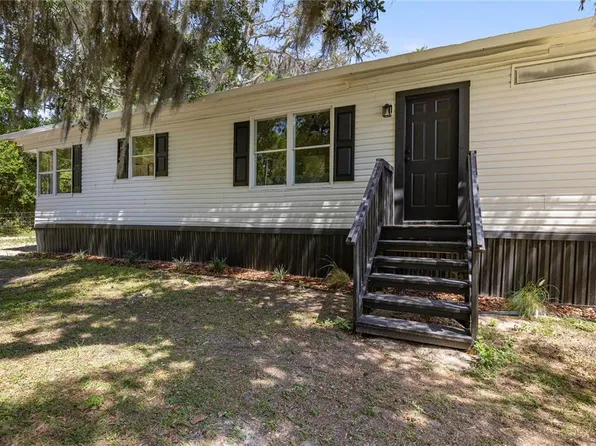 470 School St, Bronson, FL 32621