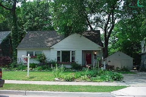 1st image of 23561 Forest St