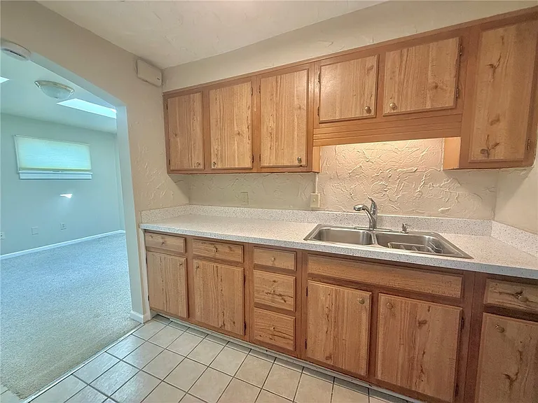 5156 Saint Paul Blvd — Photo 8