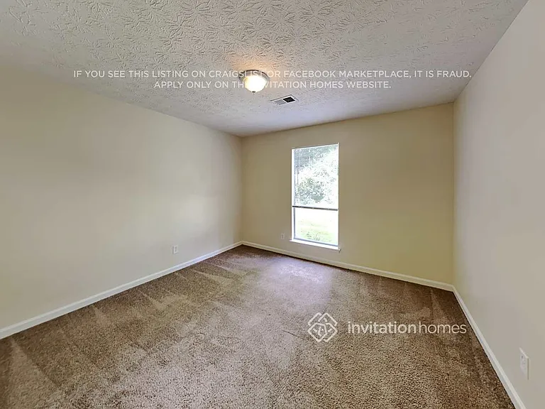 614 Oxford Hall Dr — Photo 12