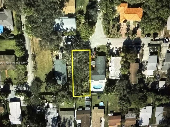 2410 NE 184th St, North Miami Beach, FL 33160