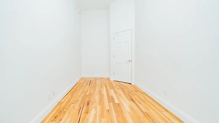 Rented by Nooklyn NYC LLC | media 21