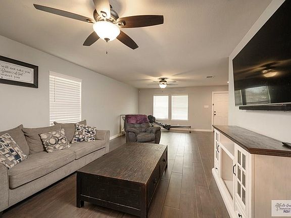 5th image of 2110 Llano Molano Ln