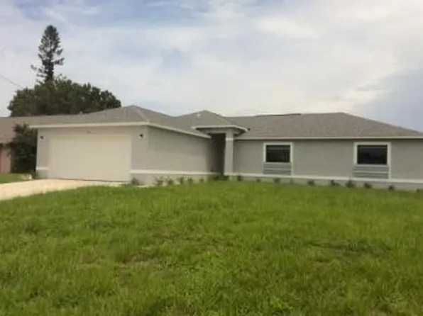 313 SE 17th Pl, Cape Coral, FL 33990