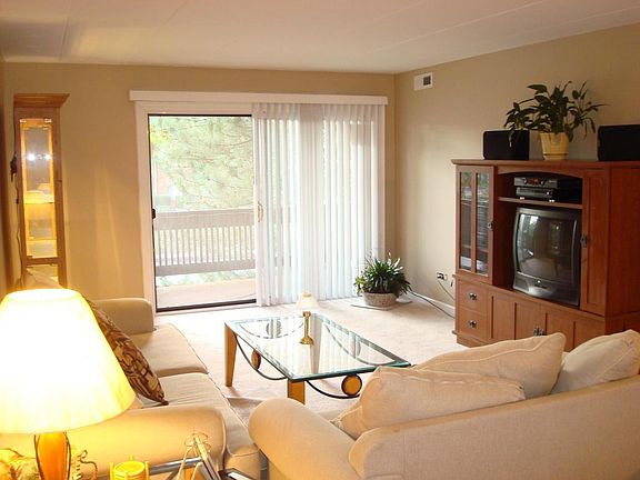 4th image of 14003 James Dr APT 719