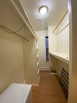 Sold by Voro, LLC | media 10