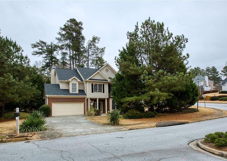 1st image of 2794 Calumet Farm Ln