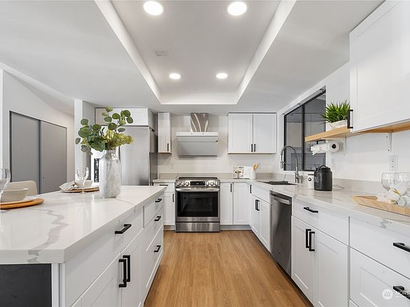 4th image of 17104 NE 86th Court