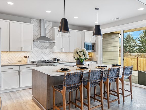 3rd image of 1069 Okerlund Drive