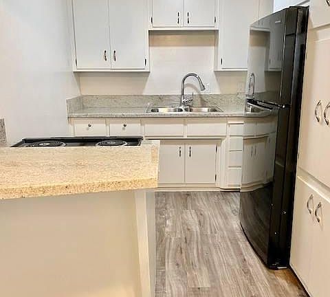 3rd image of 606 N Avenue 66 #16