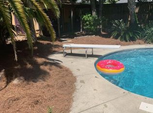 309 Washington Ave, Gulf Breeze, FL 32561